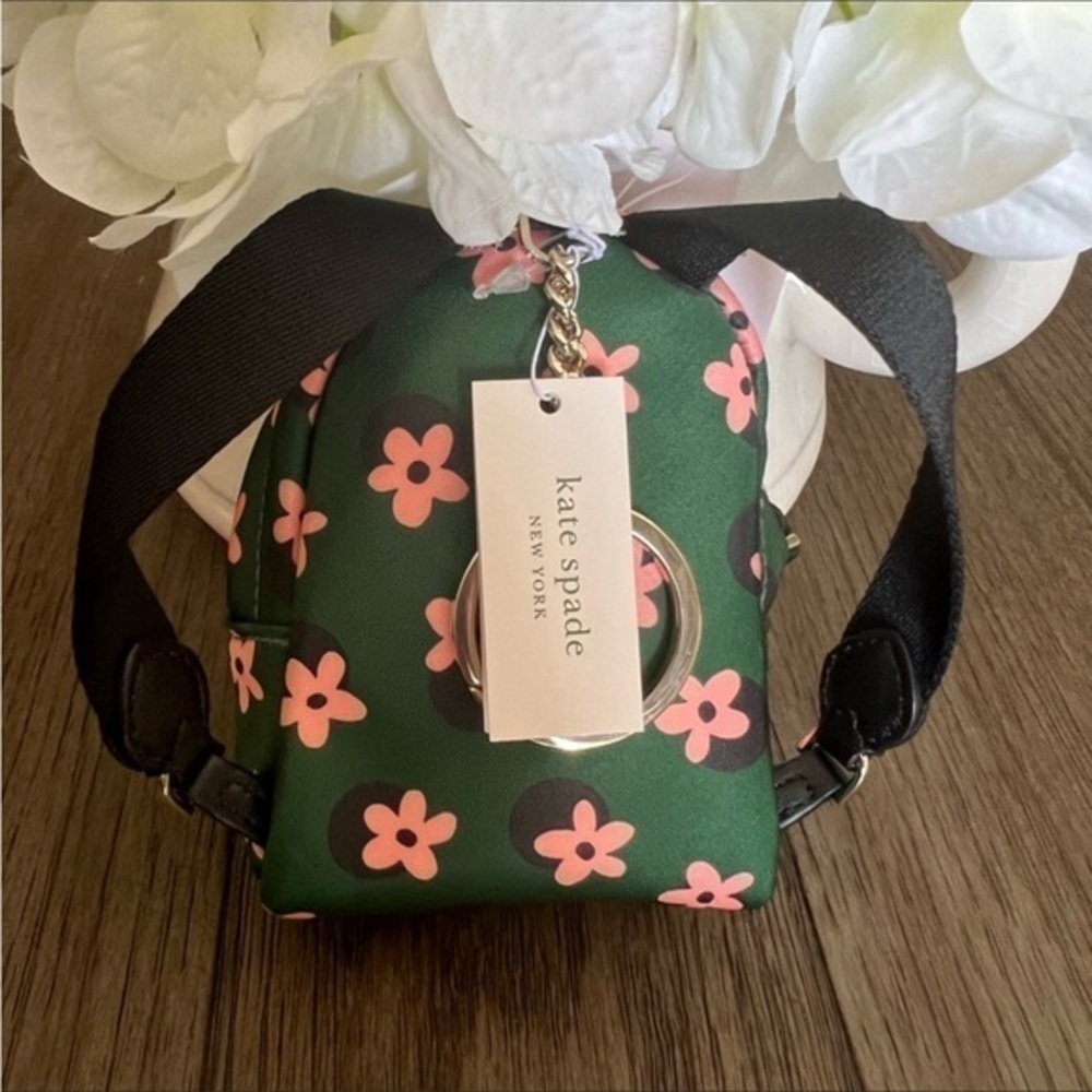 Kate spade mini backpack - Picture 5 of 10
